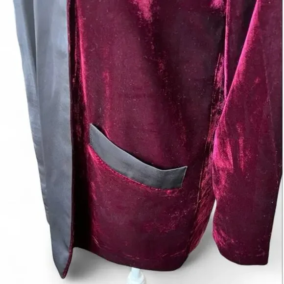 BB Dakota velvet blazer midnight in Paris in Bordeaux holiday relaxed burgundy - Picture 6 of 9